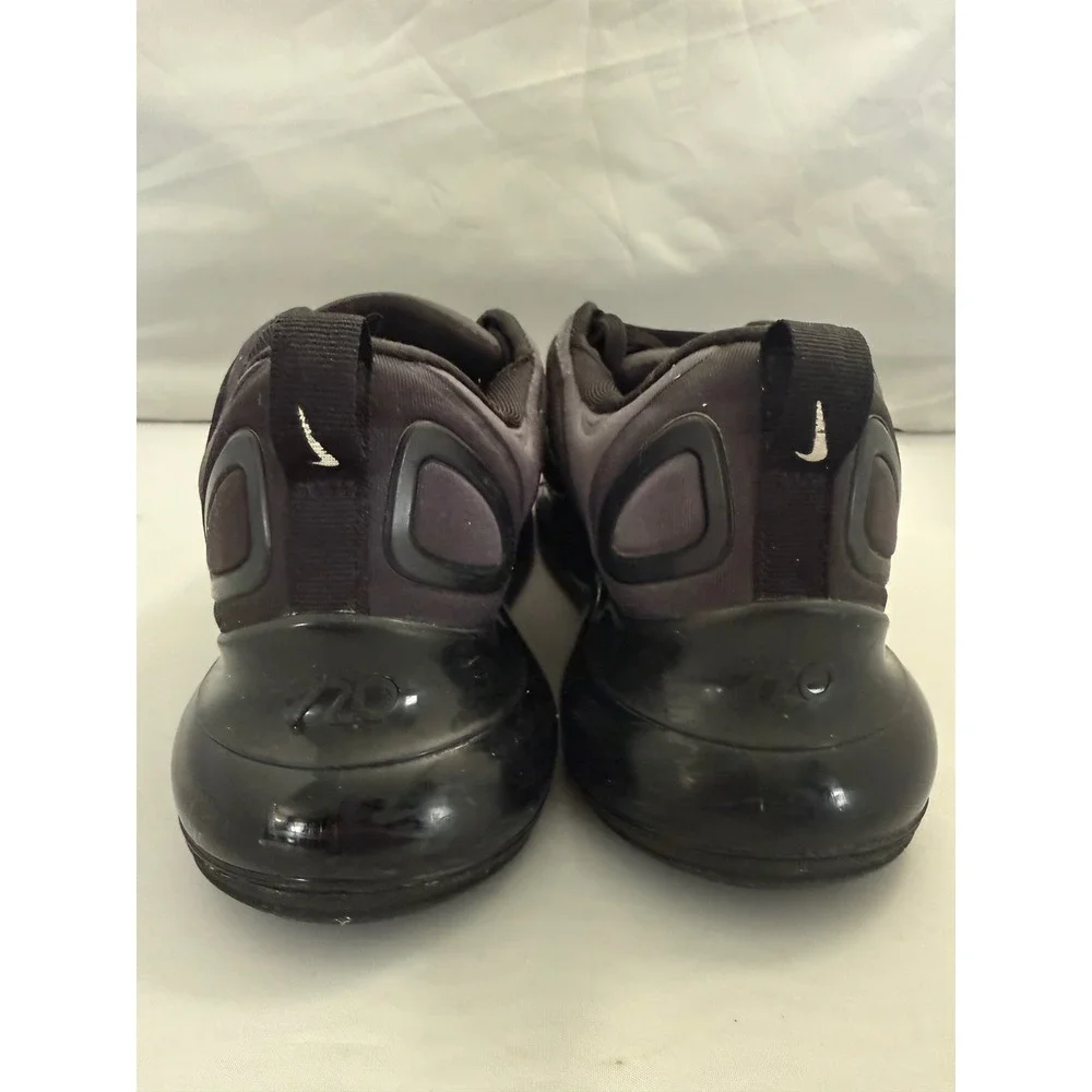 Nike Air Max 720 Triple Black Sneakers Running Shoes Kids Size 7Y AQ3196-001